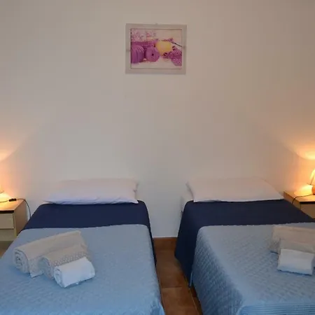 Lägenhet Confortevole A Pochi Passi Dal Mare Cala Gonone